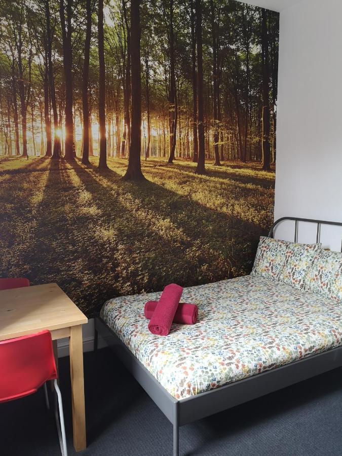 Igloo Hybrid Pansiyon Nottingham Dış mekan fotoğraf