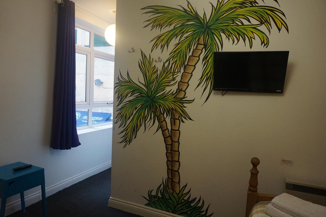 Igloo Hybrid Pansiyon Nottingham Dış mekan fotoğraf